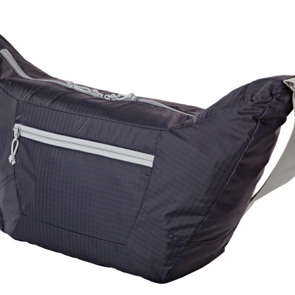 LowePro Photo Sport Shoulder Camera Bag 18L - Picture 1 of 13